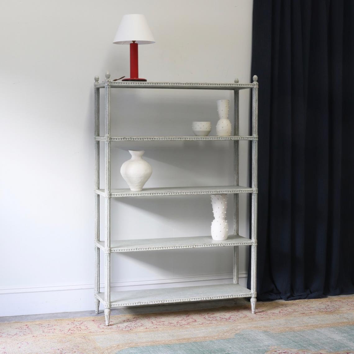 Gustavian Etagere 